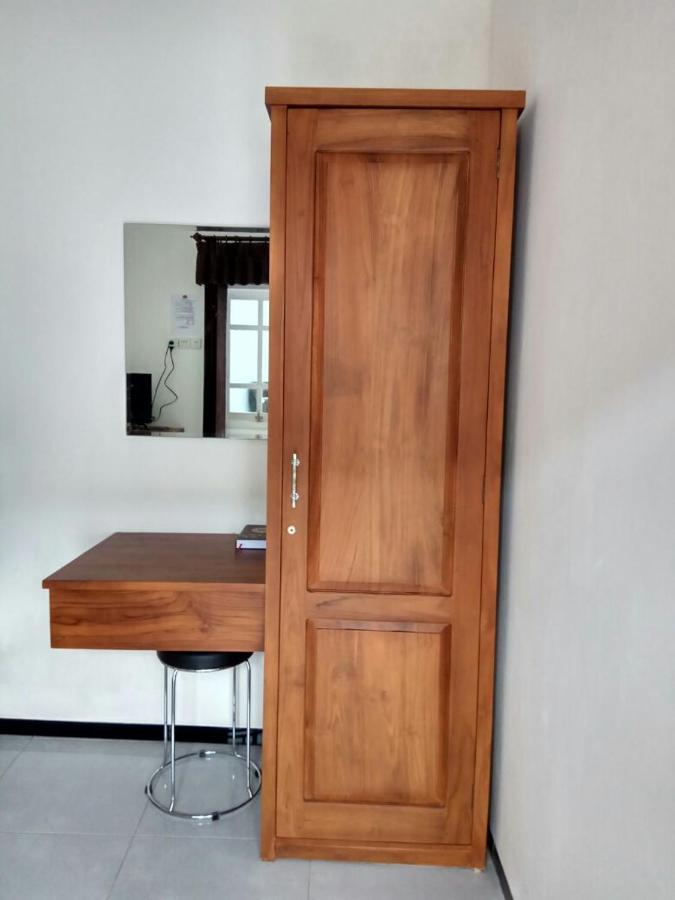 Sultan Guesthouse Tulungagung Esterno foto