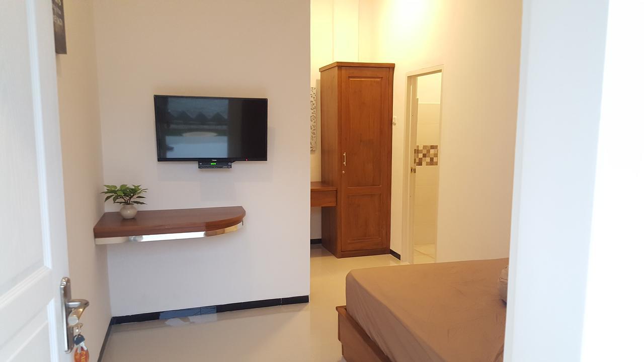 Sultan Guesthouse Tulungagung Esterno foto