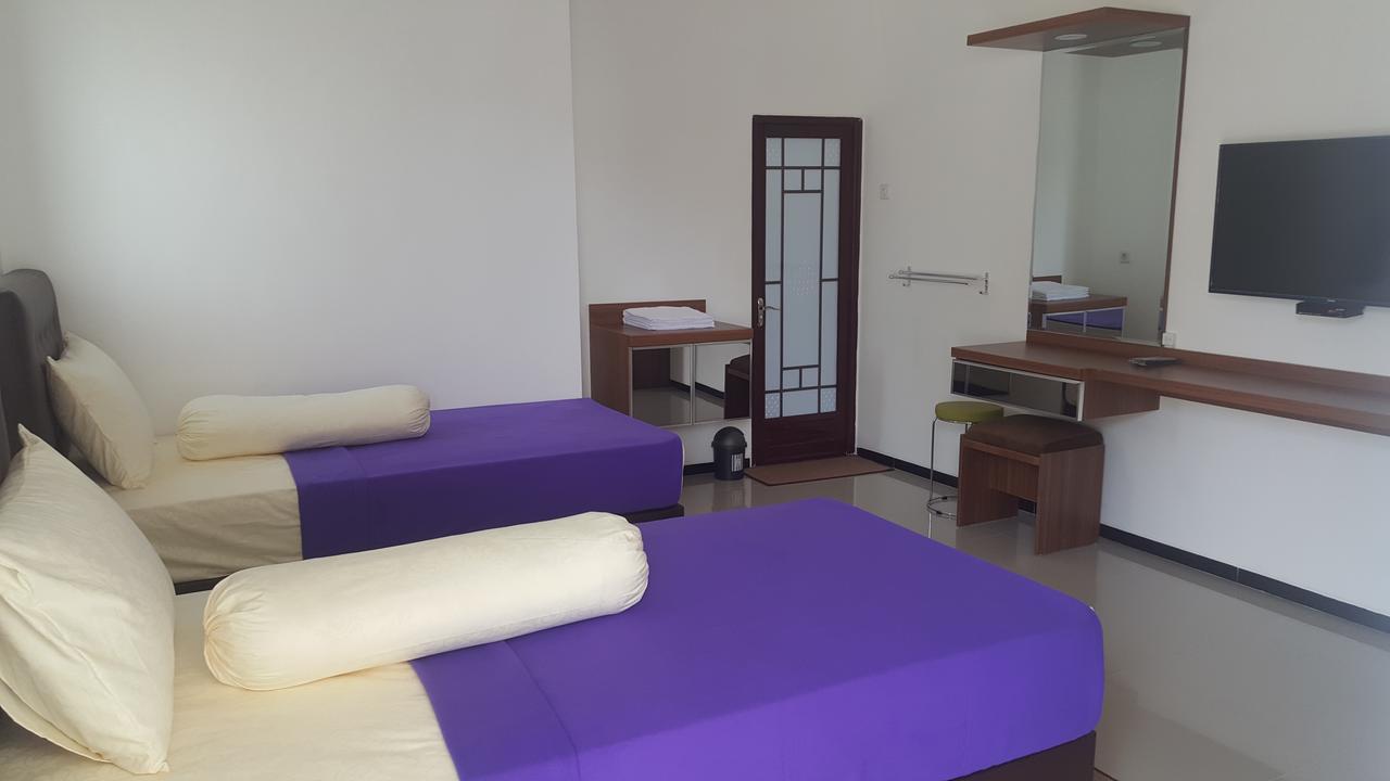 Sultan Guesthouse Tulungagung Esterno foto